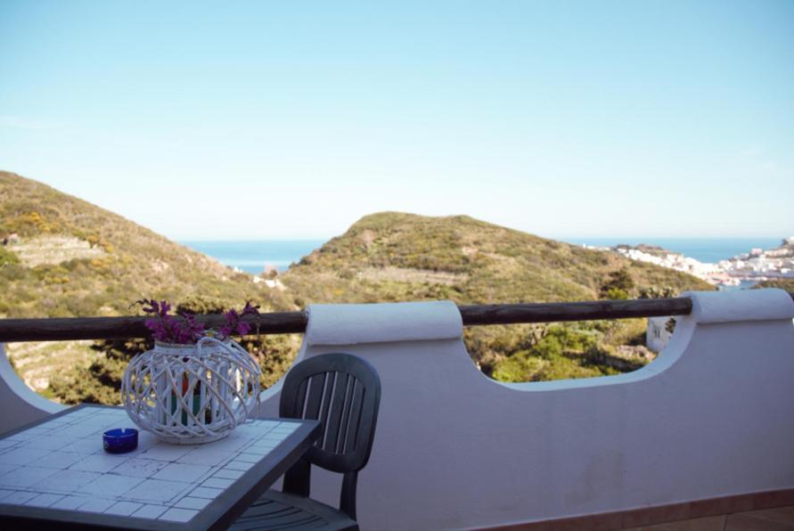 Le Case Dei Pescatori - Residence La Guardia Ponza Esterno foto